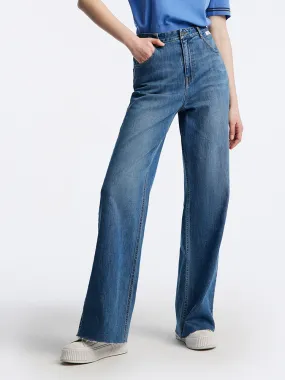 Loose Cut Hem Straight Jeans